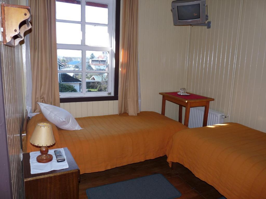 Hostal Opapa Juan Puerto Varas Quarto foto