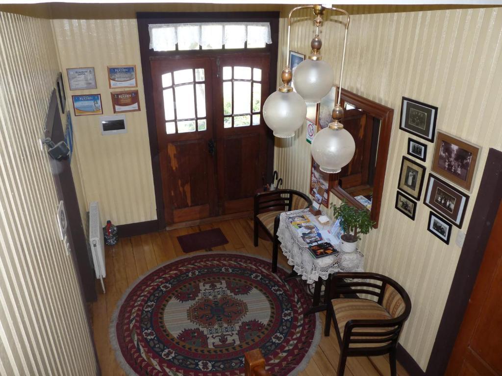 Hostal Opapa Juan Puerto Varas Exterior foto